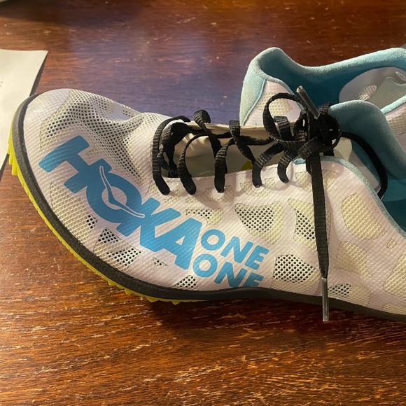 Hoka One One Men’s Track SPIKES - Picture 2 of 9